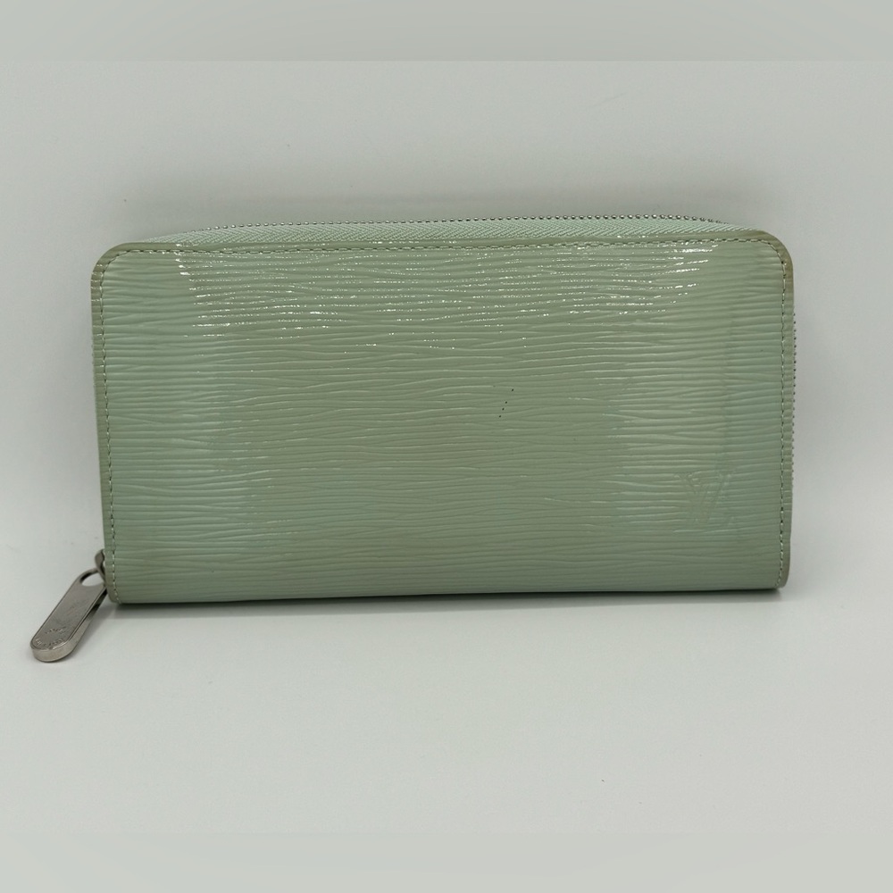 Louis Vuitton Epi Electric Zippy Wallet Amande